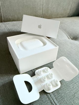 Apple AirPods Pro (2.ª gen) USB-C - Impecables