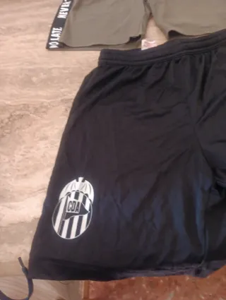 4 Pantalones Cortos Niños 8-9 Años