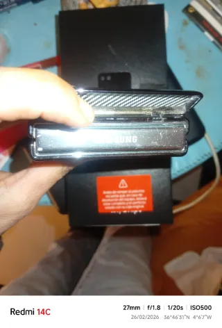 Samsung Galaxy Z Flip 5 Negro