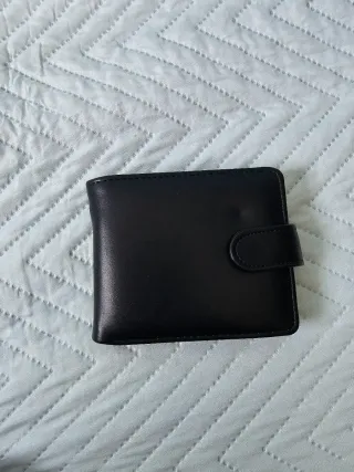 Cartera negra a estrenar