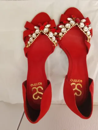 Sandalias Santino Rojas con Pedrería