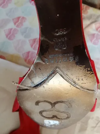 Sandalias Santino Rojas con Pedrería