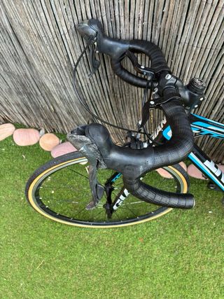 Bici Giant da strada per bambini da 24 pollici