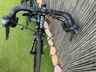 Bici Giant da strada per bambini da 24 pollici