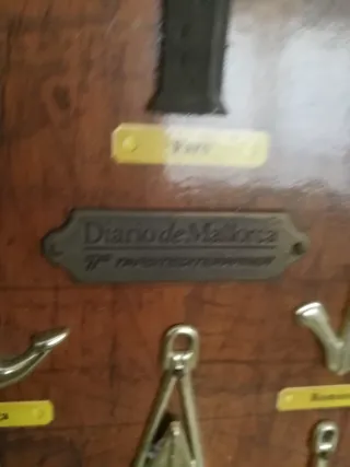 2 Cuadros: ánforas del Mediterráneo/banderas/ancla