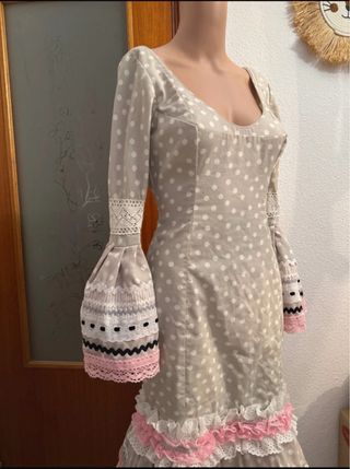Vestido Flamenca Beige y Rosa