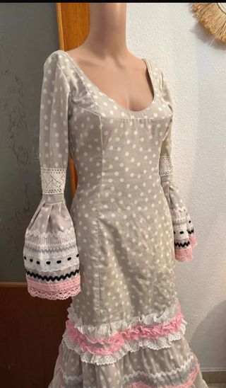 Vestido Flamenca Beige y Rosa