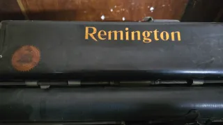 Máquina de escribir Remington Antigua