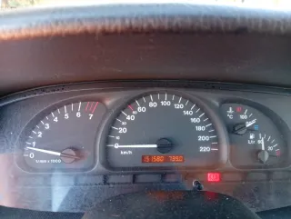 Opel Vectra bola remolque