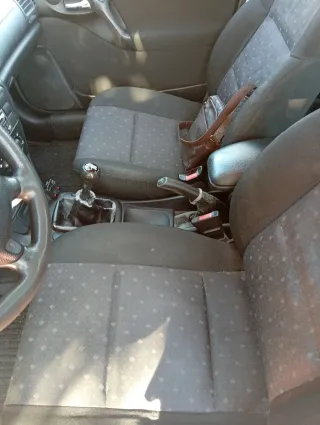 Opel Vectra bola remolque