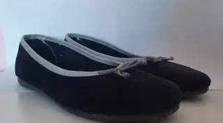 Manoletinas negras talla 36