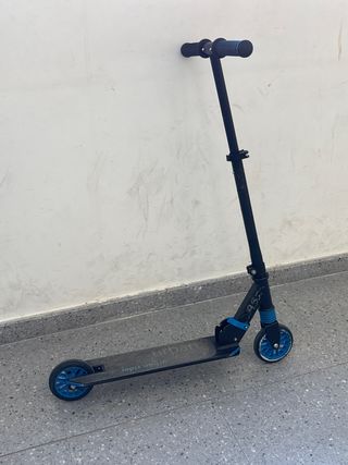 Patinete Urban Rider Negro y Azul