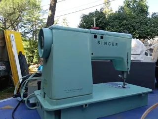 Máquina de coser Singer vintage