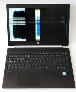 HP ORDENADOR PORTÁTIL i5 (REPARACIÓN O PIEZAS)