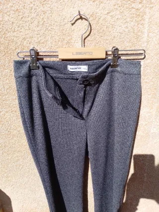 Pantalones acampanados grises Brownie