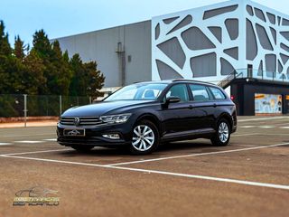 VW Passat Variant 2.0TDI Business desde 265€/mes*