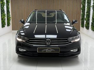 VW Passat Variant 2.0TDI Business desde 265€/mes*