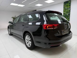 VW Passat Variant 2.0TDI Business desde 265€/mes*