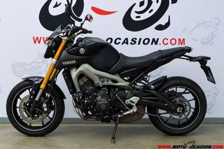 YAMAHA MT-09