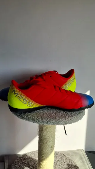 Adidas Nemeziz Messi Indoor 18.4