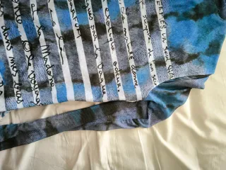 Top Desigual Multicolor con Estampado de Letras