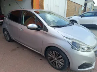 Peugeot 208 2017