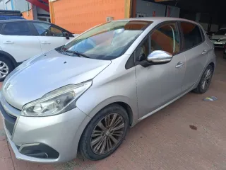 Peugeot 208 2017