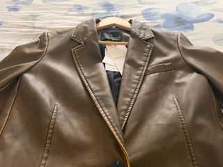 Chaqueta Vintage Cuero Sintético Stradivarius.