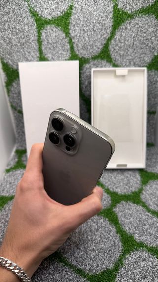 iPhone 16 Pro Max 256gb Natural - Batteria 99%