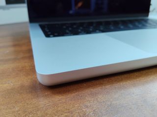 MacBook Pro 14" Chip M4, 16GB RAM, 512GB SSD