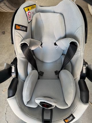 Seggiolino auto BeSafe IZI Fix + Base Isofix