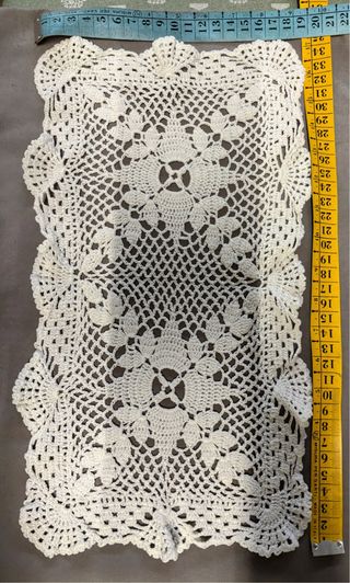 Centrino uncinetto cotone bianco fatto a mano