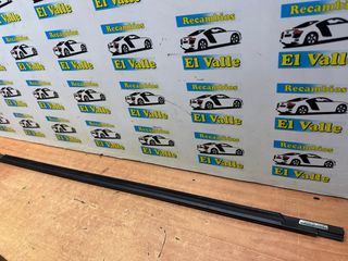 MOLDURA PUERTA DERECHA CROMADO VW TOURAN III