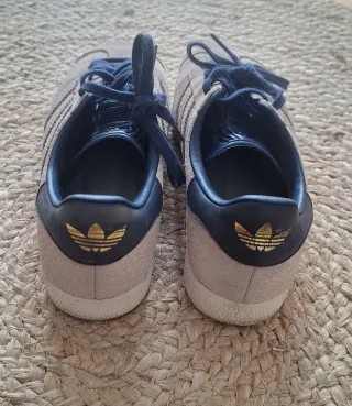 Zapatillas mujer Adidas Gazelle Beige y Azul