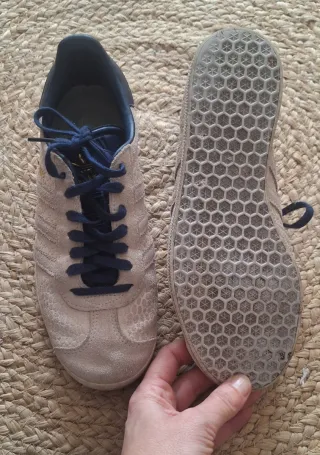 Zapatillas mujer Adidas Gazelle Beige y Azul