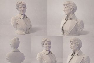 Figura Rosalía de Castro 27 cm