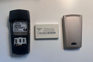 Teléfono Móvil Nokia 6510 Plata