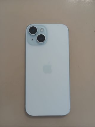 iPhone 15 Apple
