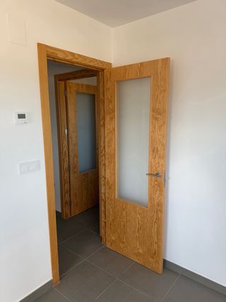 2 Puertas Madera con Cristal