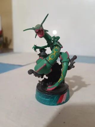 Figura Pokémon Rayquaza