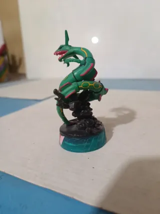 Figura Pokémon Rayquaza
