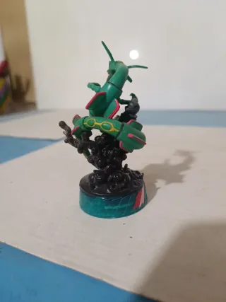 Figura Pokémon Rayquaza
