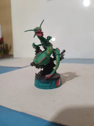 Figura Pokémon Rayquaza