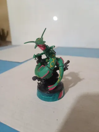 Figura Pokémon Rayquaza