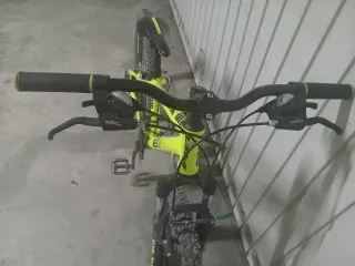 Bicicleta BH Spike 26 Amarilla