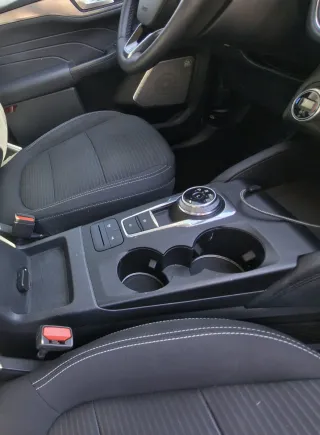 Ford Kuga 2022  FHEV 190cv Garantia Ford 1 añ