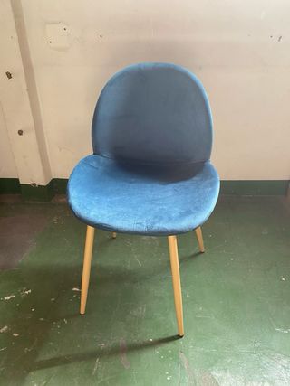 Lote 47 Sillas x 500€ NUEVAS