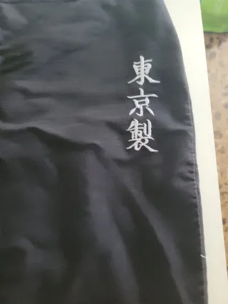 Pantalón tobillero mujer negro