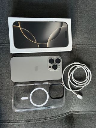 iPhone 16 Pro 256GB Titanio Natural