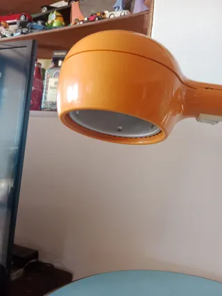 Lampada da scrivania arancione